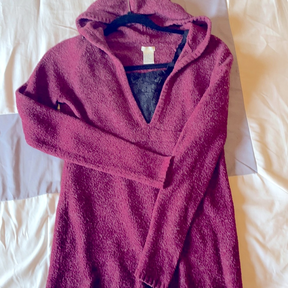 Raspberry/purple Maurice’s sweater. Tank included